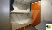 କ୍ରୁ ବୋଟ୍ ବିକ୍ରୟ ପାଇଁ