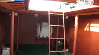 କାର୍ଯ୍ୟକାରୀ ନୌକା ବିକ୍ରୟ ପାଇଁ