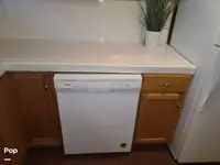 ଟ୍ରଲର ବିକ୍ରୟ ପାଇଁ