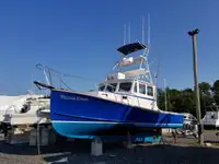 Purse seiner ବିକ୍ରୟ ପାଇଁ