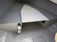 ମାଛ ପ୍ରକ୍ରିୟାକରଣ ନୌ ବିକ୍ରୟ ପାଇଁ
