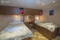 କ୍ରୁଜ୍ ଜାହାଜ ବିକ୍ରୟ ପାଇଁ