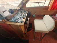 କାର୍ଯ୍ୟକାରୀ ନୌକା ବିକ୍ରୟ ପାଇଁ