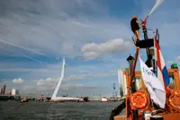 ଟୋବୋଟ୍ ବିକ୍ରୟ ପାଇଁ