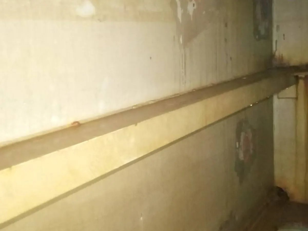 ତୈଳ/ରସାୟନିକ ଟ୍ୟାଙ୍କର ବିକ୍ରୟ ପାଇଁ