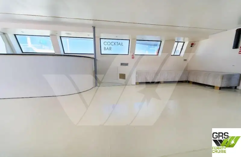 କ୍ରୁଜ୍ ଜାହାଜ ବିକ୍ରୟ ପାଇଁ