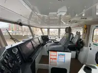 କାର୍ଯ୍ୟକାରୀ ନୌକା ବିକ୍ରୟ ପାଇଁ