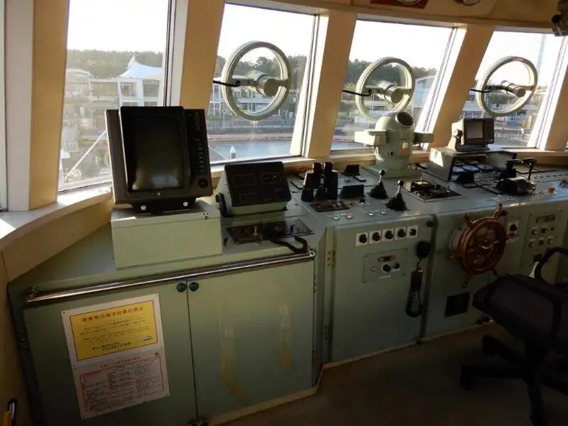 କ୍ରୁଜ୍ ଜାହାଜ ବିକ୍ରୟ ପାଇଁ