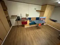 କ୍ରୁଜ୍ ଜାହାଜ ବିକ୍ରୟ ପାଇଁ