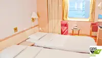 କ୍ରୁଜ୍ ଜାହାଜ ବିକ୍ରୟ ପାଇଁ