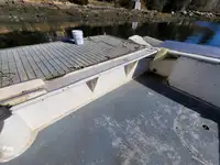 ମାଛ ପ୍ରକ୍ରିୟାକରଣ ନୌ ବିକ୍ରୟ ପାଇଁ