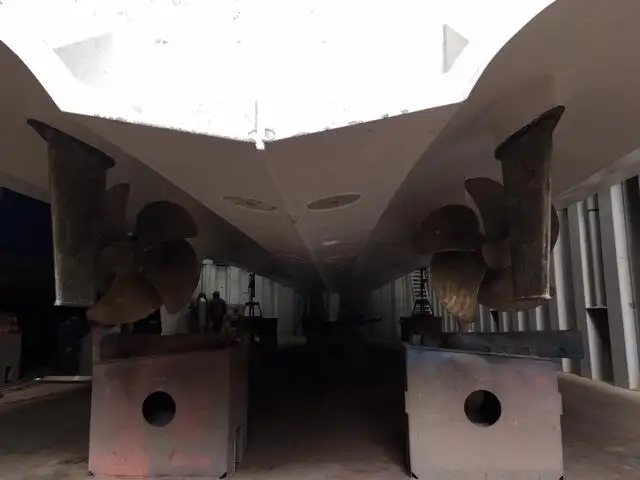 ପାଟ୍ରୋଲ୍ ନୌକା ବିକ୍ରୟ ପାଇଁ