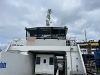 କଣ୍ଟେନର ଜାହାଜ ବିକ୍ରୟ ପାଇଁ