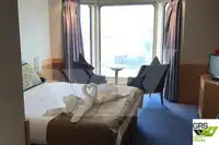 କ୍ରୁଜ୍ ଜାହାଜ ବିକ୍ରୟ ପାଇଁ