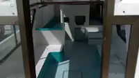 କ୍ରୁ ବୋଟ୍ ବିକ୍ରୟ ପାଇଁ