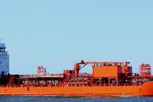 Oil/Chemical tanker for sale