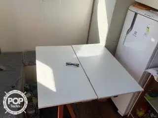 ସପ୍ଲାୟ ଜାହାଜ ବିକ୍ରୟ ପାଇଁ