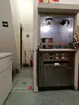 କ୍ରୁ ବୋଟ୍ ବିକ୍ରୟ ପାଇଁ