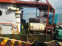 କାର୍ଯ୍ୟକାରୀ ନୌକା ବିକ୍ରୟ ପାଇଁ