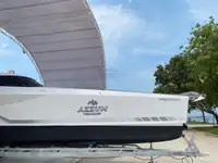 କ୍ରୁଜ୍ ଜାହାଜ ବିକ୍ରୟ ପାଇଁ