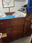 କାର୍ଯ୍ୟକାରୀ ନୌକା ବିକ୍ରୟ ପାଇଁ
