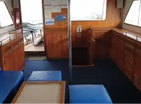 କ୍ରୁଜ୍ ଜାହାଜ ବିକ୍ରୟ ପାଇଁ