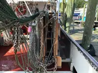Trawler ବିକ୍ରୟ ପାଇଁ