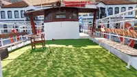 କ୍ରୁଜ୍ ଜାହାଜ ବିକ୍ରୟ ପାଇଁ