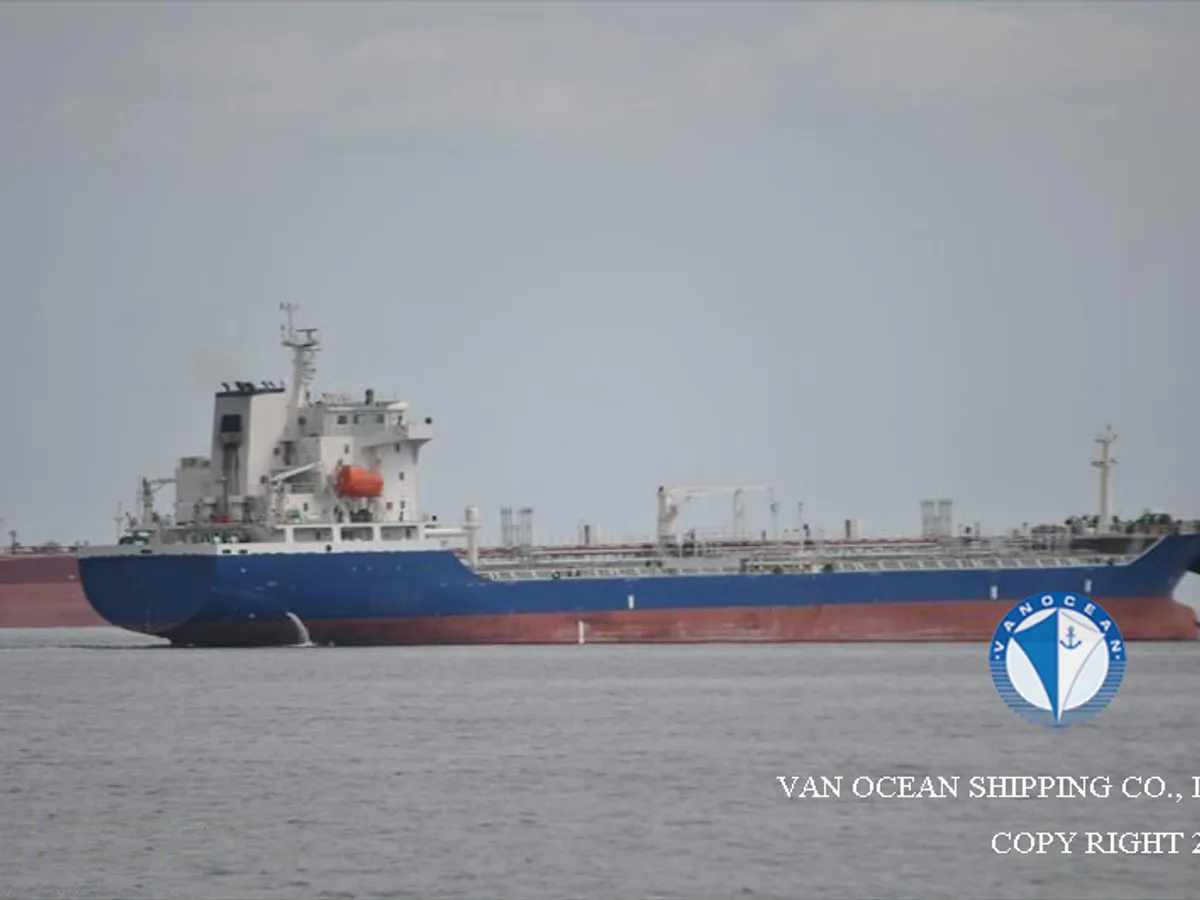 ତୈଳ/ରସାୟନିକ ଟ୍ୟାଙ୍କର ବିକ୍ରୟ ପାଇଁ