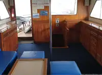 କ୍ରୁଜ୍ ଜାହାଜ ବିକ୍ରୟ ପାଇଁ