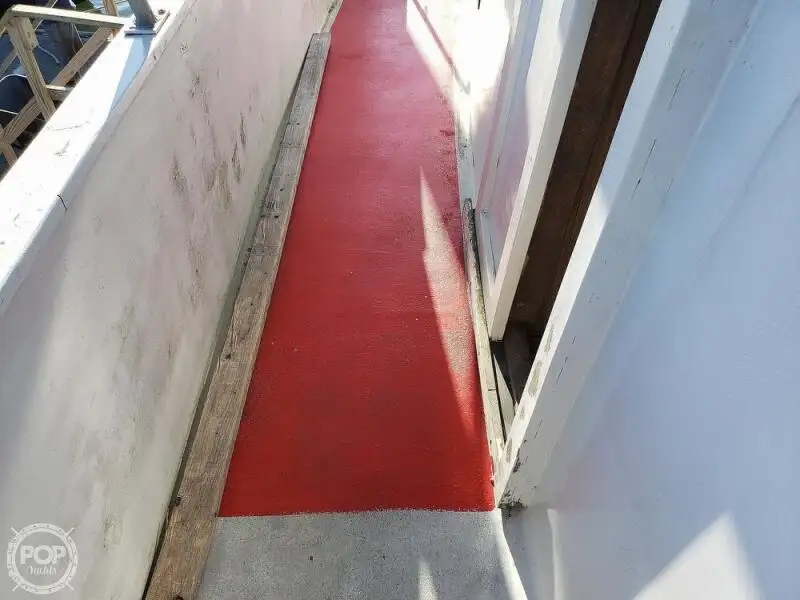 ଫେରୀ ଜାହାଜ ବିକ୍ରୟ ପାଇଁ