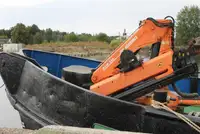 କାର୍ଯ୍ୟକାରୀ ନୌକା ବିକ୍ରୟ ପାଇଁ