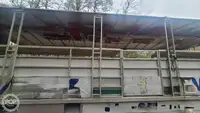 କ୍ରୁଜ୍ ଜାହାଜ ବିକ୍ରୟ ପାଇଁ