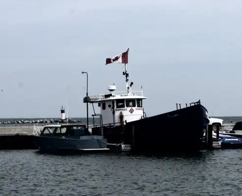 Oil/Chemical tanker for sale