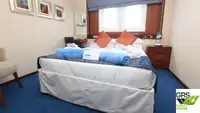 କ୍ରୁଜ୍ ଜାହାଜ ବିକ୍ରୟ ପାଇଁ