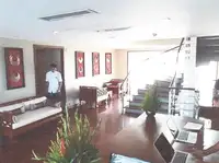 କ୍ରୁଜ୍ ଜାହାଜ ବିକ୍ରୟ ପାଇଁ