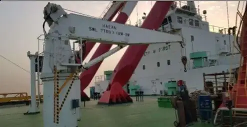 କ୍ରେନ୍ ଜାହାଜ ବିକ୍ରୟ ପାଇଁ