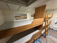 ଟୋବୋଟ୍ ବିକ୍ରୟ ପାଇଁ
