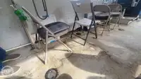 କ୍ରୁଜ୍ ଜାହାଜ ବିକ୍ରୟ ପାଇଁ