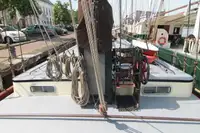 ଫ୍ଲୋଟିଂ ହୋଟେଲ୍ ବିକ୍ରୟ ପାଇଁ