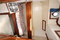 ବାର୍ଜ୍ ବିକ୍ରୟ ପାଇଁ