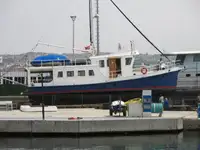 Trawler ବିକ୍ରୟ ପାଇଁ