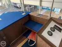 କ୍ରୁଜ୍ ଜାହାଜ ବିକ୍ରୟ ପାଇଁ