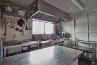 ଫ୍ଲୋଟିଂ ହୋଟେଲ୍ ବିକ୍ରୟ ପାଇଁ