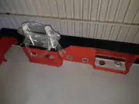 କାର୍ଯ୍ୟକାରୀ ନୌକା ବିକ୍ରୟ ପାଇଁ