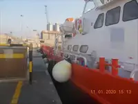 କ୍ରୁ ବୋଟ୍ ବିକ୍ରୟ ପାଇଁ