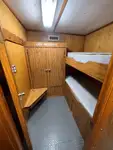 କ୍ରୁ ବୋଟ୍ ବିକ୍ରୟ ପାଇଁ
