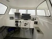 କାଟାମାରାନ୍ ବିକ୍ରୟ ପାଇଁ