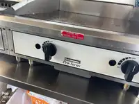 ପଣ୍ଟୁନ୍ ବିକ୍ରୟ ପାଇଁ