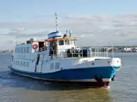 କ୍ରୁଜ୍ ଜାହାଜ ବିକ୍ରୟ ପାଇଁ